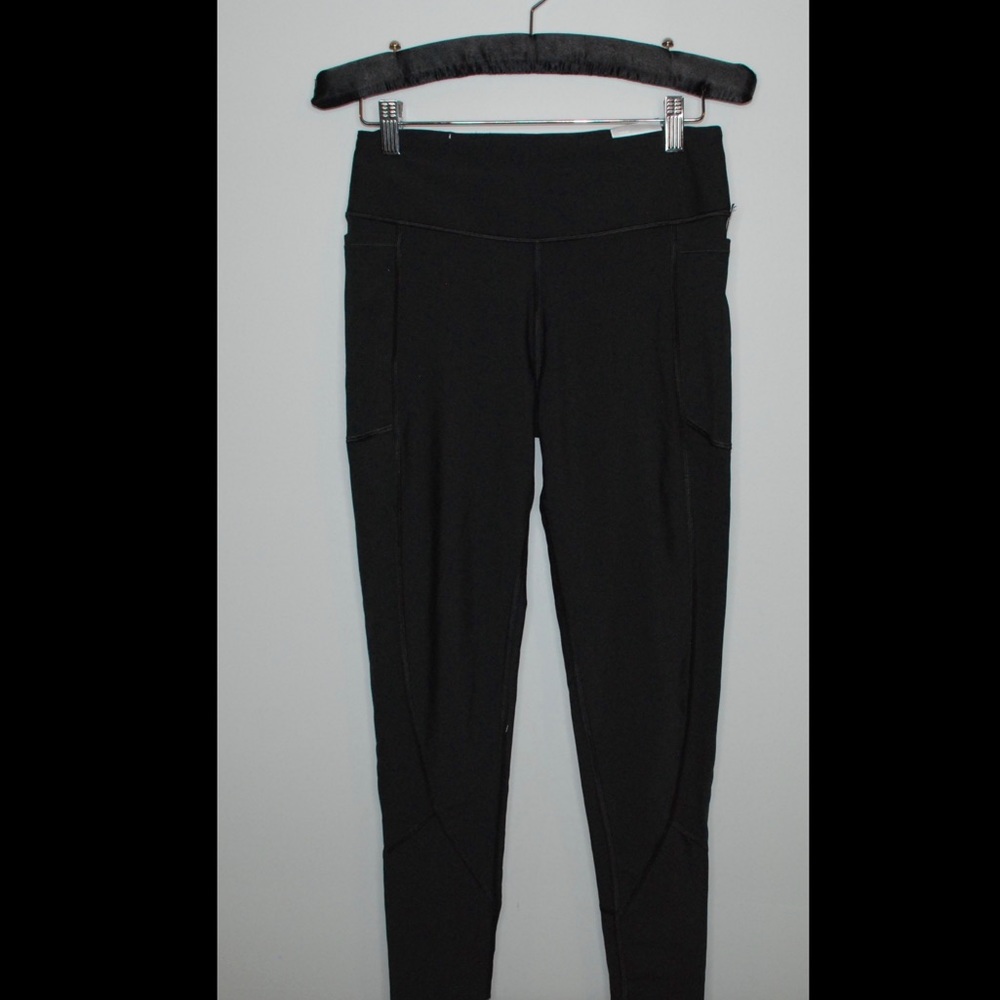 Victoria’s Secret Sport leggings